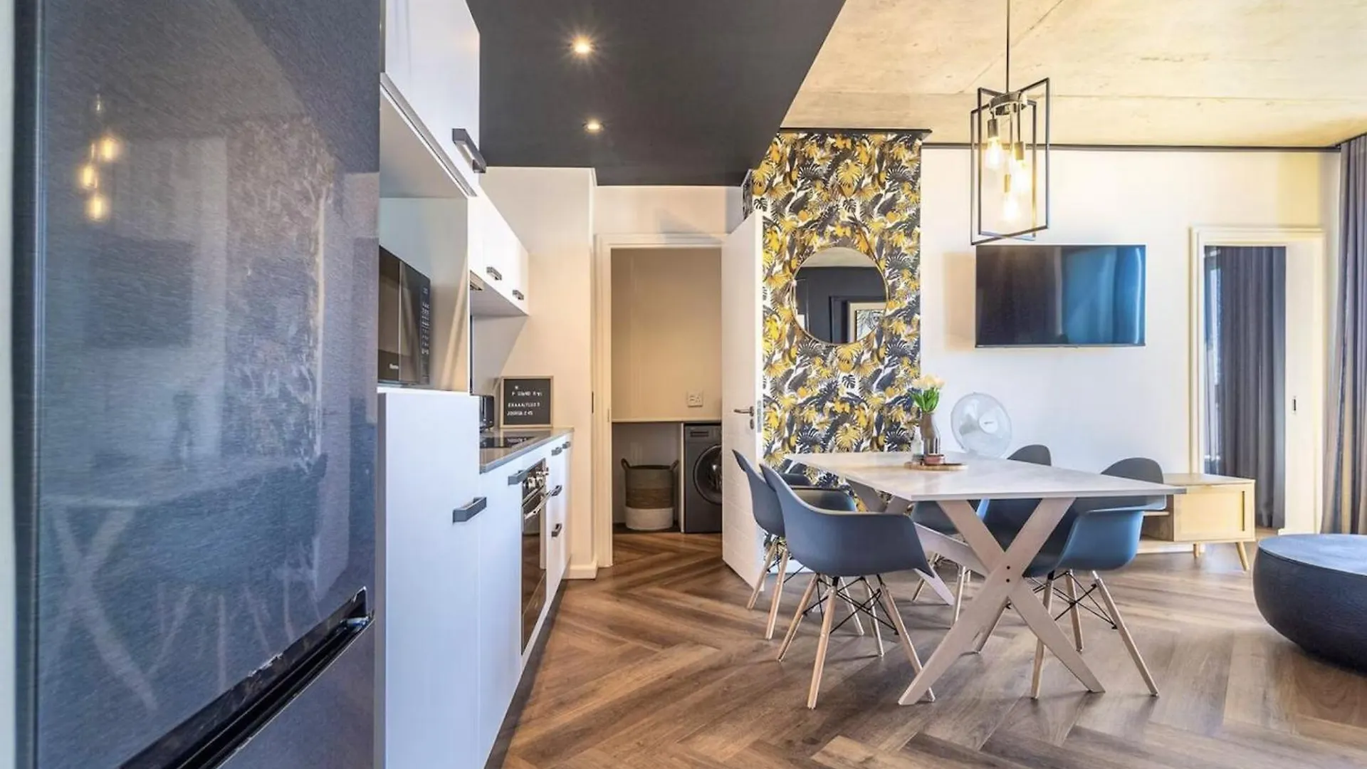Century City Two Bedroom Bliss ケープタウン 南アフリカ